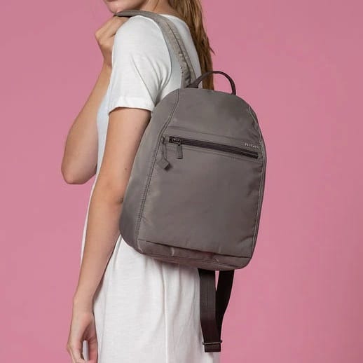 תיק גב קטן לאישה הדגרן Hedgren Vogue 51