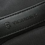 תיק גב כתף אחת אוכף סוויס Victorinox Professional 4