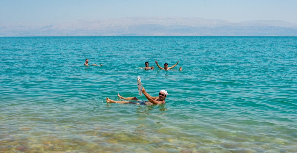 אריזת מזוודה לחופשה בישראל