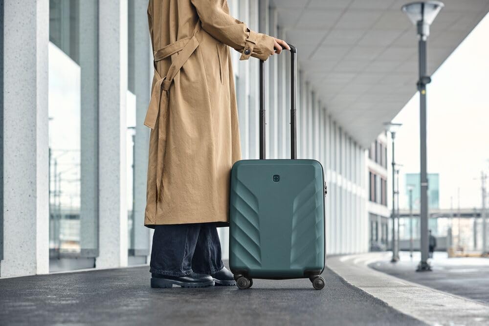 Wenger Morion 20 Deep Lake 8 Wenger Morion 20 Deep Lake 8