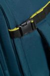 תיק גב לנסיעות לואו קוסט American Tourister Take2Cabin 17