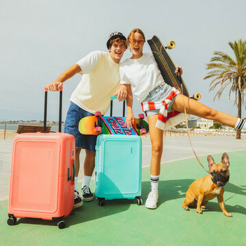 מזוודה קשיחה American Tourister Dashpop 1